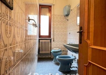 Bagno - Quadrilocale viale Piceno Aprutino, 120, Civitella del Tronto - foto 16