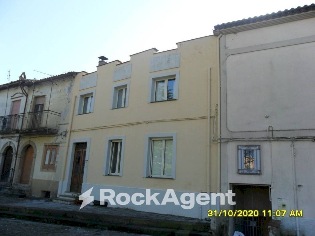 Facciata - Casa indipendente viale Jequiè, 26, Trecchina - foto 1