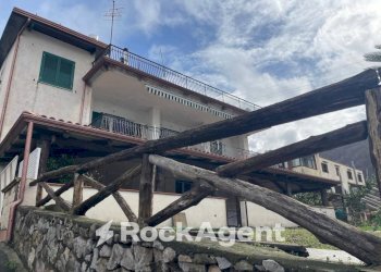 Facciata - Appartamento via Mutulano, 20, Lettere - foto 31