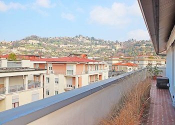 Terrazzo - Attic via panseri, Bergamo - photo 2