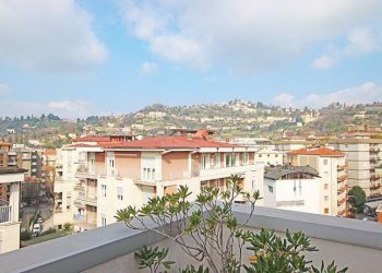 Terrazzo - Attic via panseri, Bergamo - photo 3