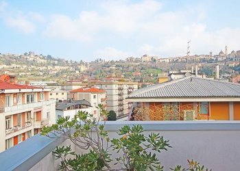 Terrazzo - Attic via panseri, Bergamo - photo 4