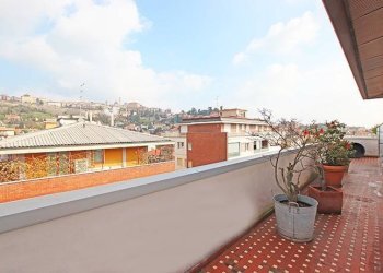 Terrazzo - Attic via panseri, Bergamo - photo 9