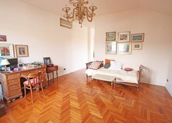 Camera - Attic via panseri, Bergamo - photo 31