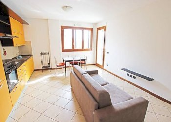 Soggiorno - Bilocale via Guerrazzi, Bergamo - foto 6