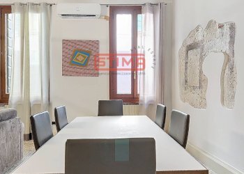 tavolo da pranzo con 6 sedute - Three-room apartment Treviso - photo 5