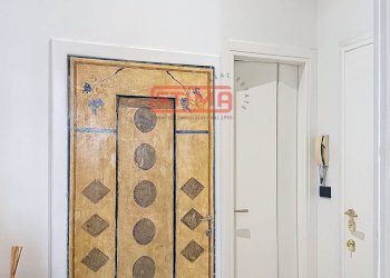 porta decorata - Three-room apartment Treviso - photo 27