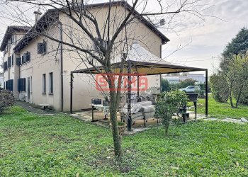 Patio sul giardino - Villa Paese - foto 64