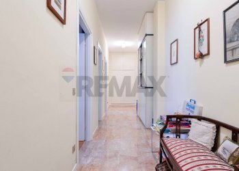 Hall / corridoio - Quadrilocale via Corridoni
 
42, Bergamo - foto 17