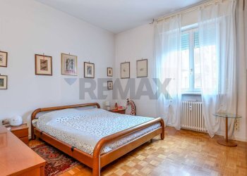 Camera / camera da letto - Quadrilocale via Corridoni
 
42, Bergamo - foto 18