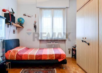 Camera / camera da letto - Quadrilocale via Corridoni
 
42, Bergamo - foto 23