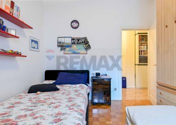 Camera / camera da letto - Quadrilocale via Corridoni
 
42, Bergamo - foto 28