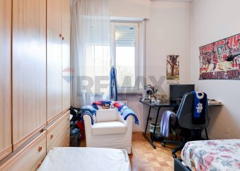 Camera / camera da letto - Quadrilocale via Corridoni
 
42, Bergamo - foto 29