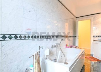 Bagno - Quadrilocale via Corridoni
 
42, Bergamo - foto 34