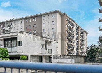 Edificio all\'aperto - Quadrilocale via Corridoni
 
42, Bergamo - foto 52