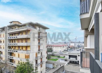 Edificio all\'aperto - Quadrilocale via Corridoni
 
42, Bergamo - foto 61