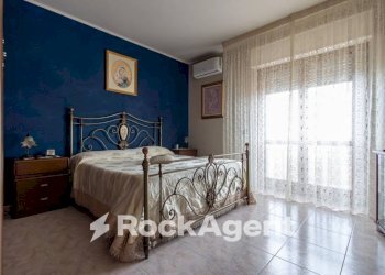 Camera da letto - Quadrilocale via Nicola Misasi, 76 a, Catanzaro - foto 32