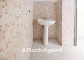 Bagno - Ufficio corso Angelo Gianelli, 11, Chiavari - foto 17