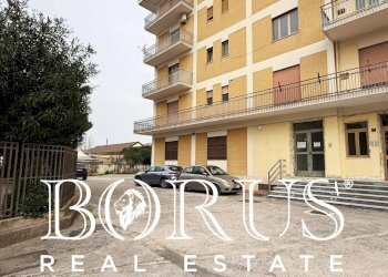 Foto 14 - Office via Bersaglieri, Caserta - photo 14