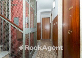 Interno palazzo - Bilocale via Gaetano Donizetti, 81, Catania - foto 6