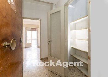 Ingresso - Bilocale via Gaetano Donizetti, 81, Catania - foto 9