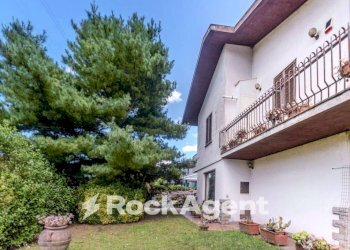 Giardino - Villa via 8 Marzo, 1, Acquapendente - photo 4