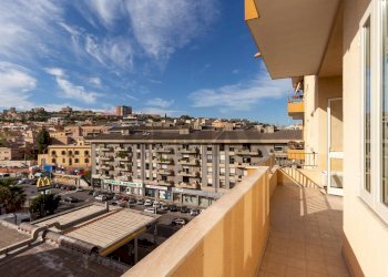 Balcone - Appartamento Via Ottone Bacaredda
 
99, Cagliari - foto 5