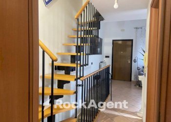 Scala - Villa a Schiera via Sortino, 19, Roma - foto 15