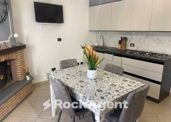 Cucina - Villa a Schiera via Sortino, 19, Roma - foto 27