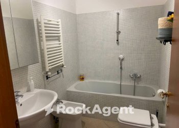 Bagno - Villa a Schiera via Sortino, 19, Roma - foto 28