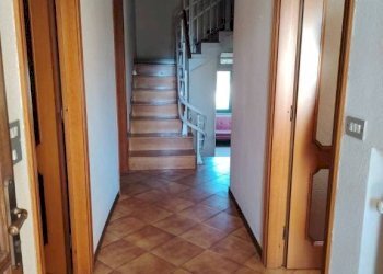 Corridoio - Villa via Montebello, Barbianello - foto 13