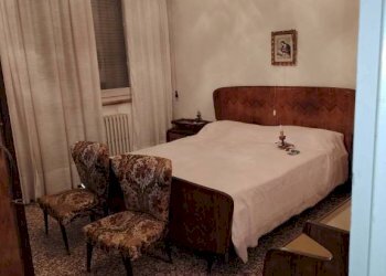 Camera da letto - Villa via Montebello, Barbianello - foto 14