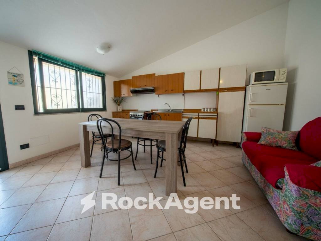 Salone - Casa indipendente via Moscatello, 41, Sassari - foto 3