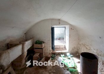 Cantina - Casa indipendente via Circonvallazione, 19, Nociglia - foto 19