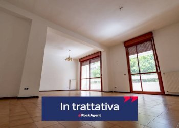 Cucina - Trilocale via Magenta, 13A, Catanzaro - foto 1