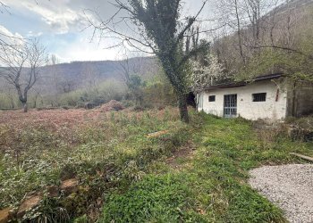 Foto 2 - Terreno agricolo Via Largo di Carifi, Mercato San Severino - foto 2