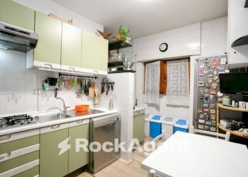 Cucina - Trilocale via Gravina di Puglia, 26, Roma - foto 12