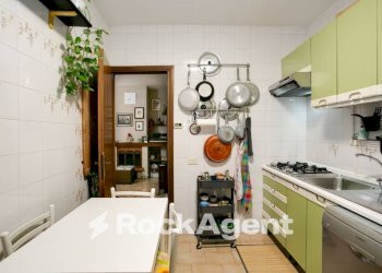 Cucina - Trilocale via Gravina di Puglia, 26, Roma - foto 13