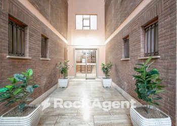 Interno palazzo - Trilocale via Gravina di Puglia, 26, Roma - foto 30