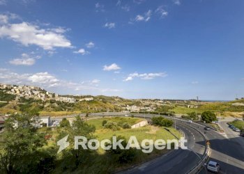 Vista - Quadrilocale viale Vincenzo de Filippis, 320, Catanzaro - foto 8