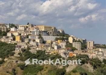Vista - Quadrilocale viale Vincenzo de Filippis, 320, Catanzaro - foto 13