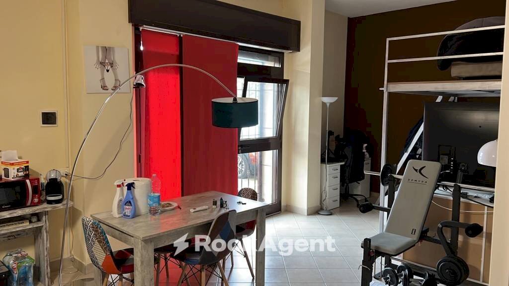 Interno non residenziale - Office via Manfredonia, 90, Foggia - photo 1