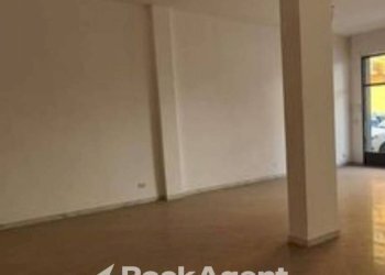 Magazzino - Negozio via Vittorio Veneto, 126, Ruffano - foto 11