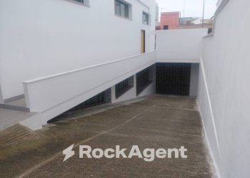 Cortile interno - Negozio via Vittorio Veneto, 126, Ruffano - foto 24