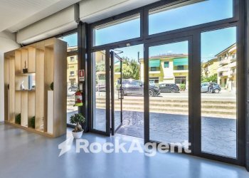 Ufficio - Negozio via del Triumvirato, 89/A, Bologna (zona Borgo Panigale) - foto 5