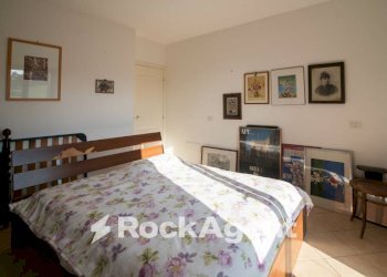 Camera da letto - Bilocale via degli ulivi, 57, San Costanzo - foto 9