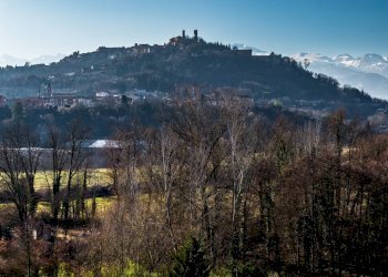 Foto 2 - Commercial Premises Strada del Crist
 
2, Mondovì - photo 2