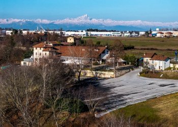 Foto 3 - Commercial Premises Strada del Crist
 
2, Mondovì - photo 3