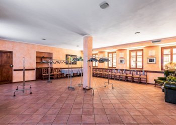 Foto 18 - Commercial Premises Strada del Crist
 
2, Mondovì - photo 18