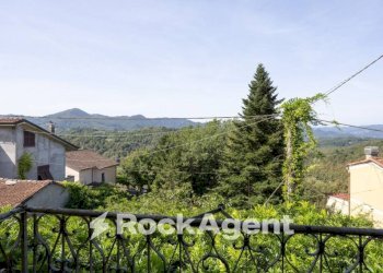 Vista - Casa indipendente via Martiri di Belfiore, 25, Fivizzano - foto 18